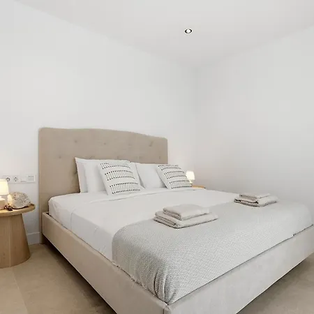 Lejlighed 4 Bedroom Sea View At Hills Estepona