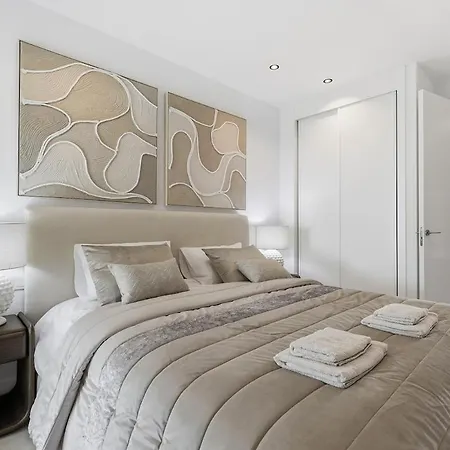 4 Bedroom Sea View At Hills Lejlighed
