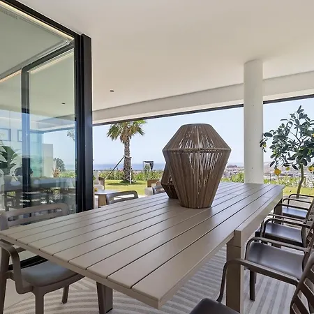 4 Bedroom Sea View At Hills