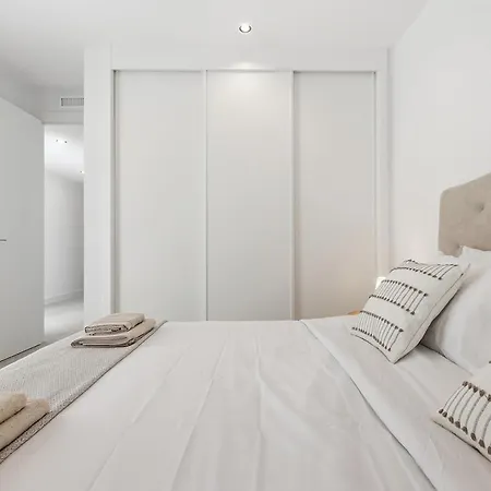 4 Bedroom Sea View At Hills Apartmán